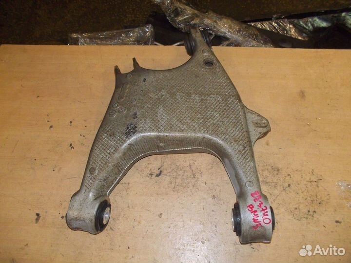 Рычаг задний левый нижний (BMW 5, BMW 6, BMW 7)