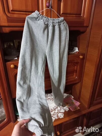 Спортивный костюм женский