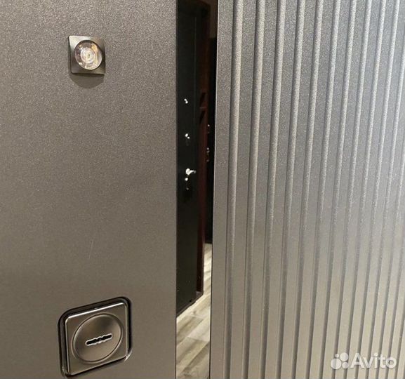 Дверь входная