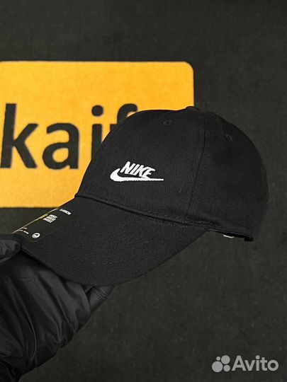 Бейсболка мужская nike