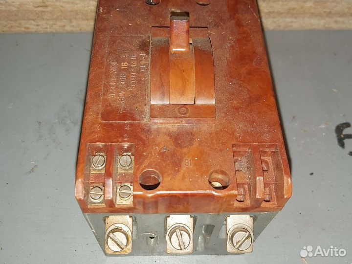 Автоматический выключатель ак50кб-3мг