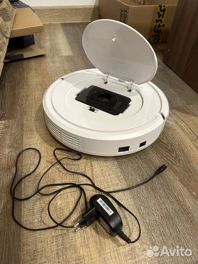 Робот-пылесос Kitfort KT-531