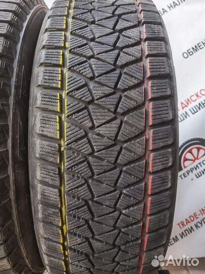 Bridgestone Blizzak DM-V2 225/65 R17 102V
