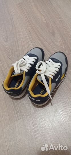 Кроссовки для мальчика 27,5