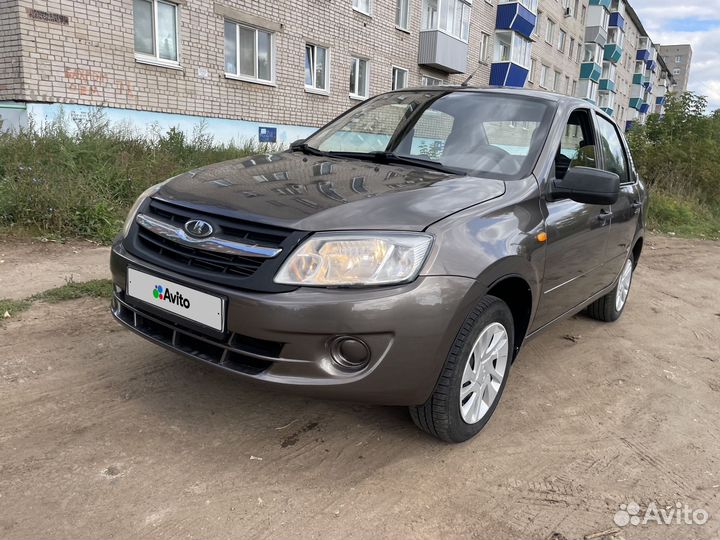 LADA Granta 1.6 МТ, 2014, 98 418 км