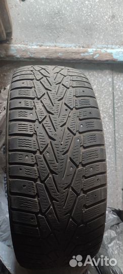 Nokian Tyres Hakkapeliitta 7 215/60 R16