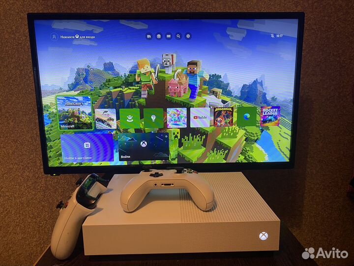 Xbox One S All-Digital 1Tb, 2 геймпада, Отл.Сост