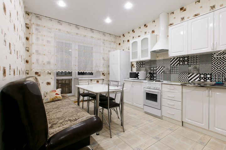 1-к. квартира, 45 м², 8/16 эт.