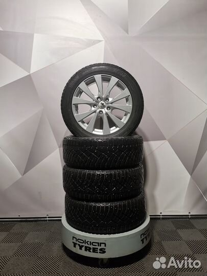 Колеса для Toyota Camry viii 215/55 R17 Nitto
