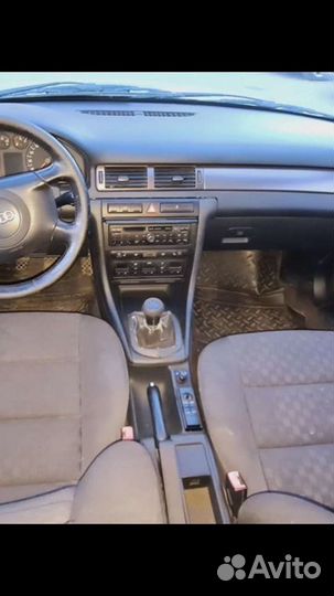 Audi A6 1.8 МТ, 2001, 198 000 км