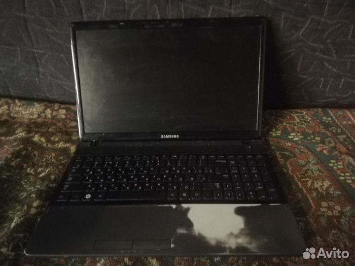 Samsung np300e5a