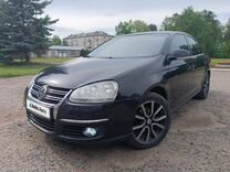 Volkswagen Jetta 1.6 AT, 2011, 225 000 км, с пробегом, цена 730 000 руб.