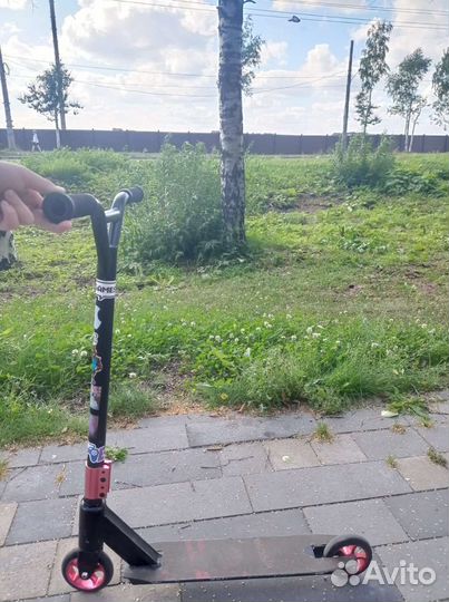 Самокат трюковой