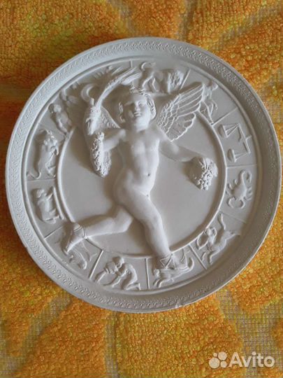 Барельефы настенные (гипс)