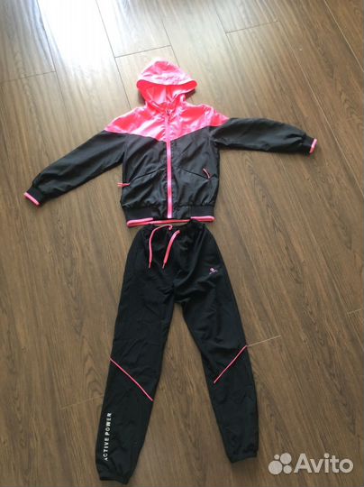 Спортивный костюм для девочки