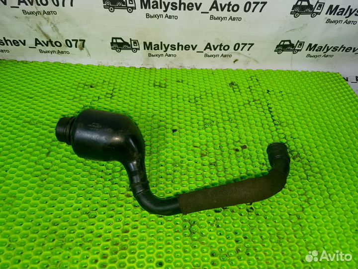 A1210132Шланг вентиляции audi A4 /VW passat