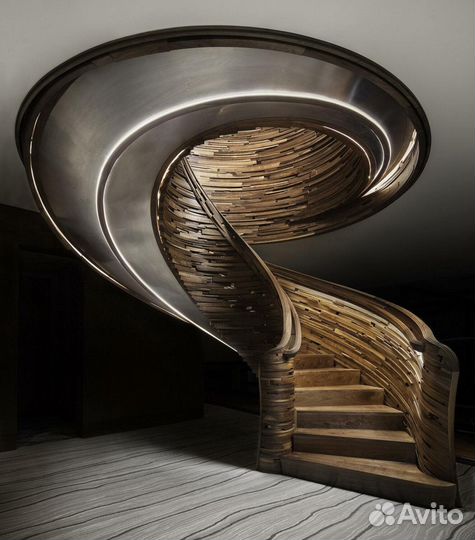 Лестница железная с деревянными ступенями