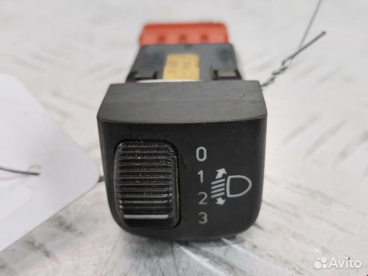 Кнопка корректора фар Saab 9-5 рест. 2005 5471057