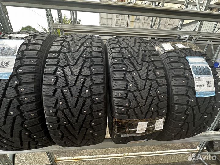 Pirelli Winter Ice Zero 225/45 R19 96T