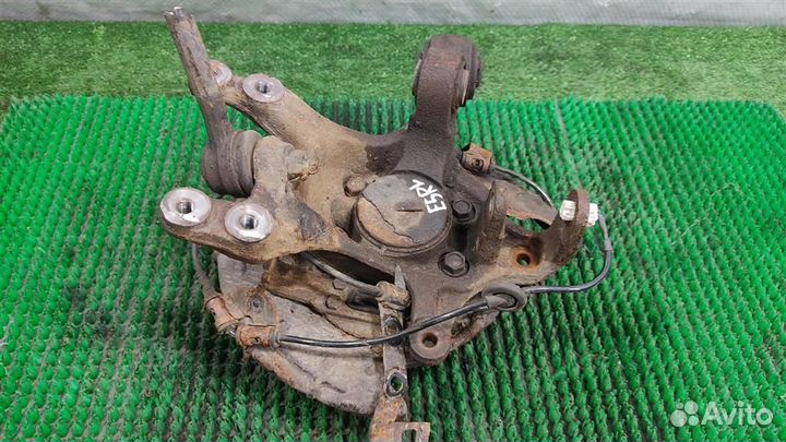 Кулак задний левый Hyundai IX35 2011