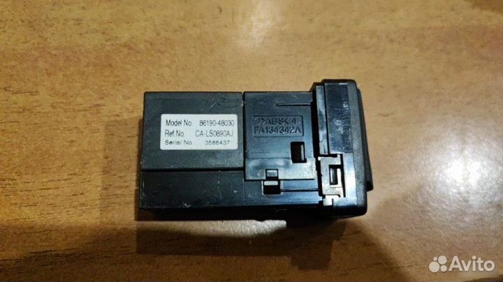 Адаптер магнитолы Toyota Land Cruiser 200