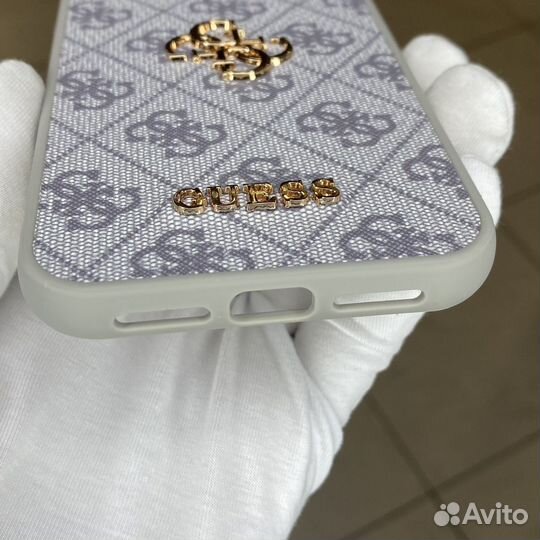 Чехол на iPhone 11 guess серый