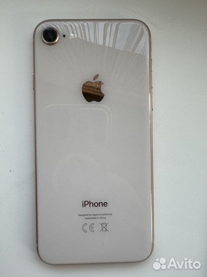 iPhone 8, 64 ГБ