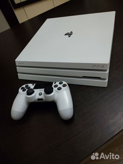 Sony PS4 pro 1tb белая с улучшенным охлаждением