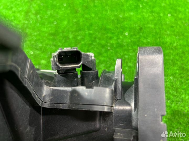 Коллектор впускной Honda Fit GE7 L13A 2009