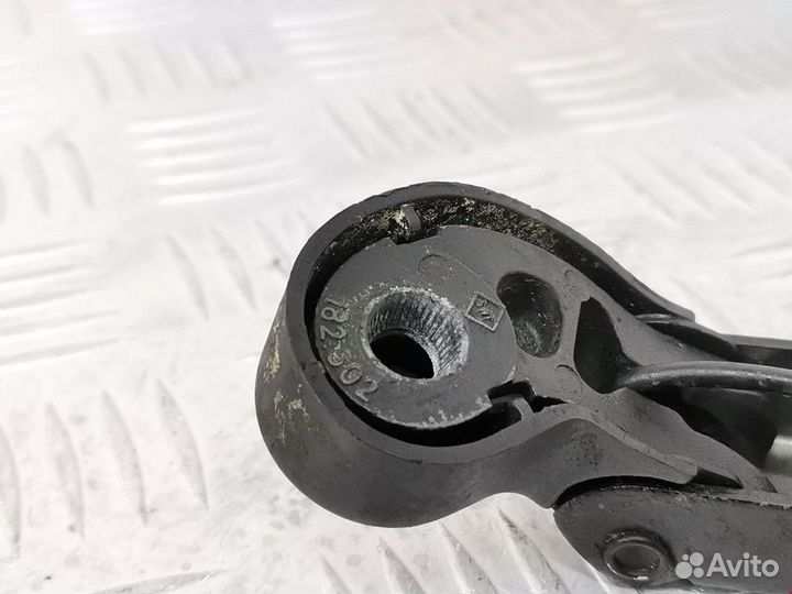 Щеткодержатель (поводок стеклоочистителя, дворник)