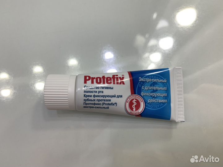 Крем для зубных протезов Protefix