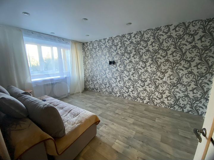 2-к. квартира, 48 м², 3/8 эт.