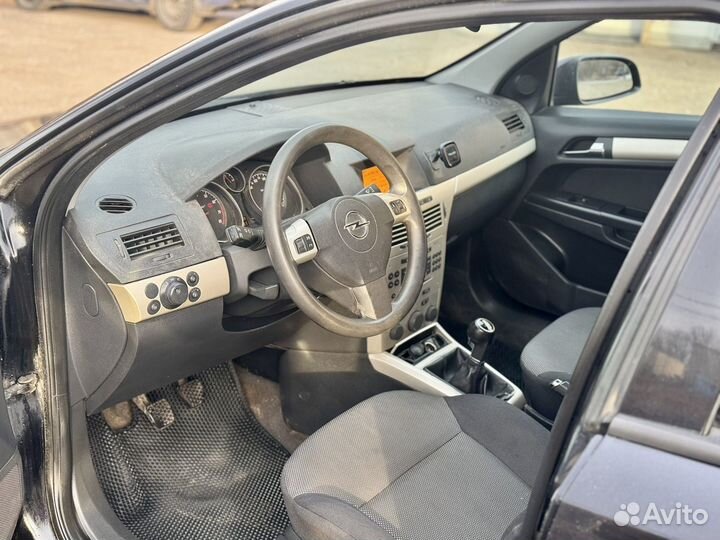 Opel Astra 1.6 МТ, 2008, 298 231 км