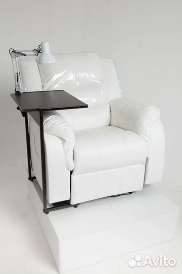 Приставной столик для реклайнера