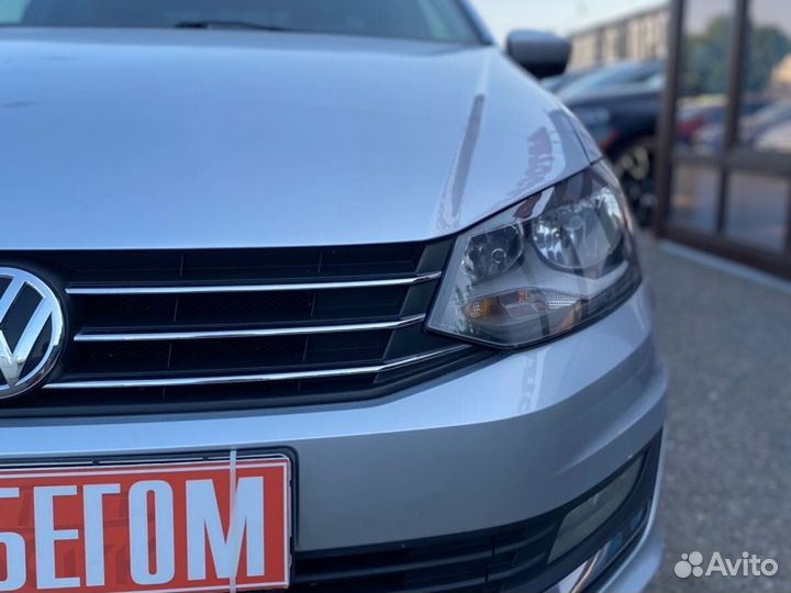 Volkswagen Polo 1.6 AT, 2015, 77 900 км