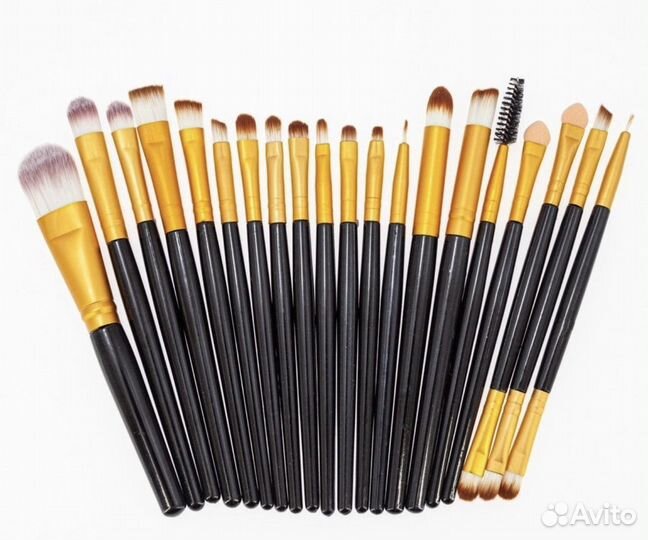 Кисти для макияжа новые (20 шт)