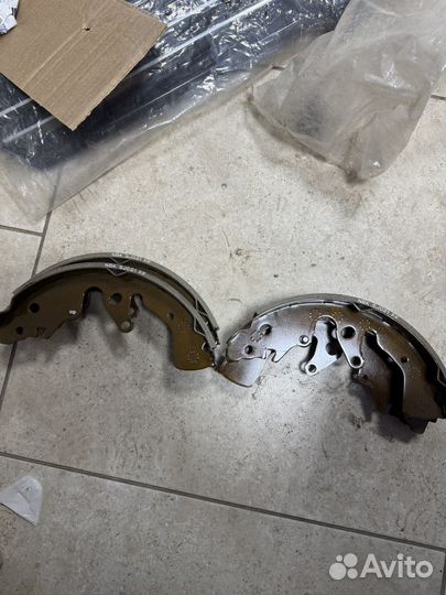 Колодкр тормозные перед и зад Suzuki Grand Vitara