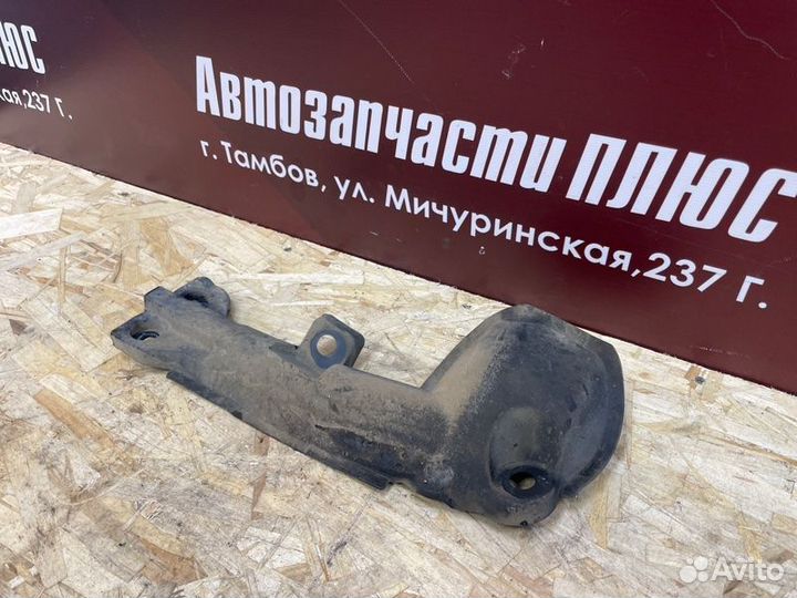 Защита датчика ABS задняя правая Renault Logan