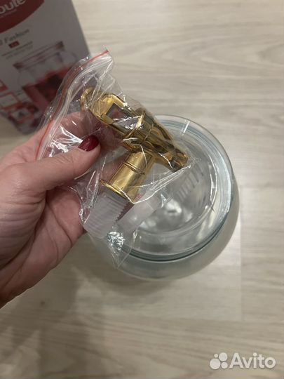 Лимонадница с краном