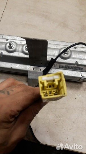 Подушка безопасности пассажира Nissan Primera