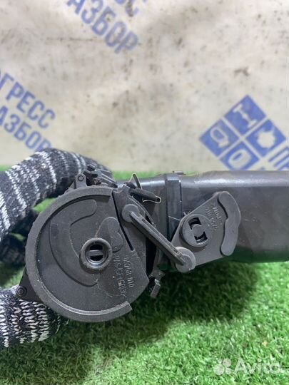 Дефлектор обдува передний правый Ford C-Max