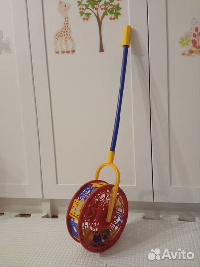 Каталка с ручкой