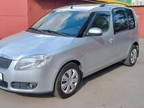 Skoda Roomster 1.6 AT, 2007, 402 247 км, с пробегом, цена 600 000 руб.