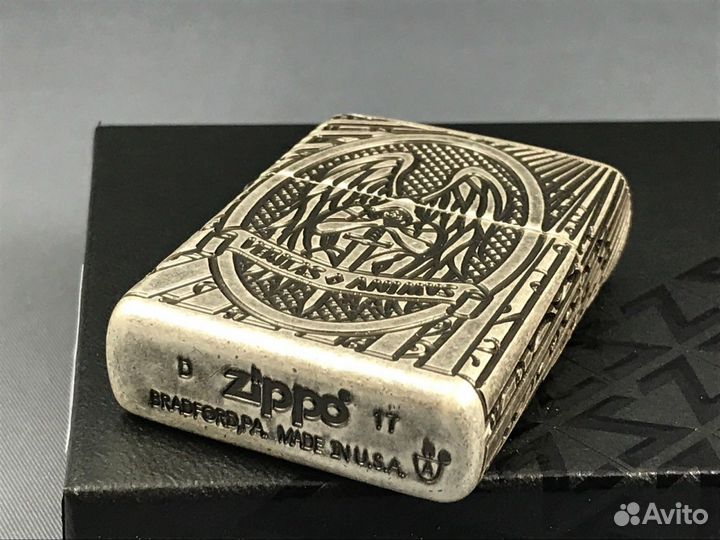 Зажигалка Zippo Armor - Saint Michael