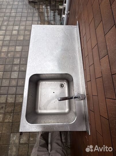 Мойка из нержавейки со столом