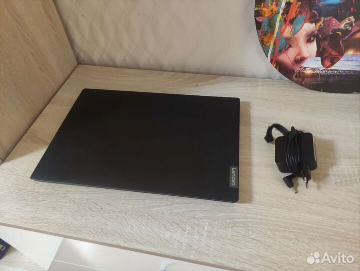 Ноутбук Lenovo Ryzen 3/SSD/FullHD