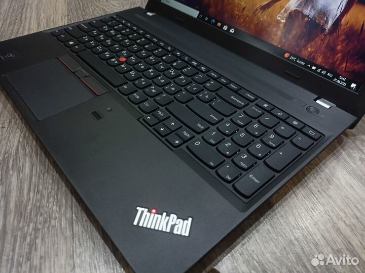 Lenovo ThinkPad intel i5 5200u 2.2GHz