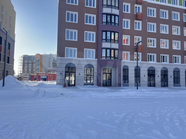 Торговая площадь, (61,4+55,6) 117 м²