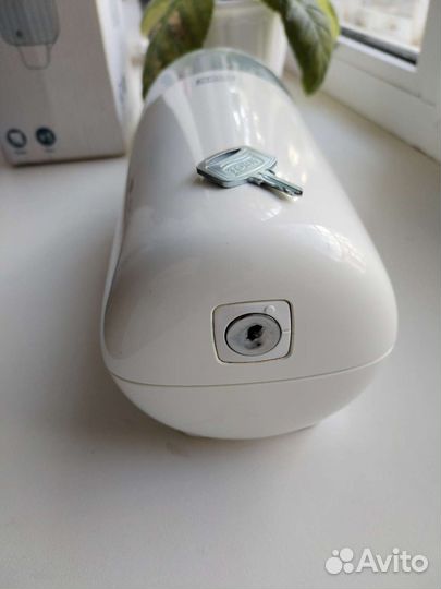 Диспенсер для жидкого мыла Тоrk, уже с мылом, s1