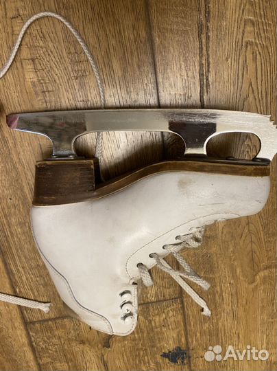 Коньки для фигурного катания